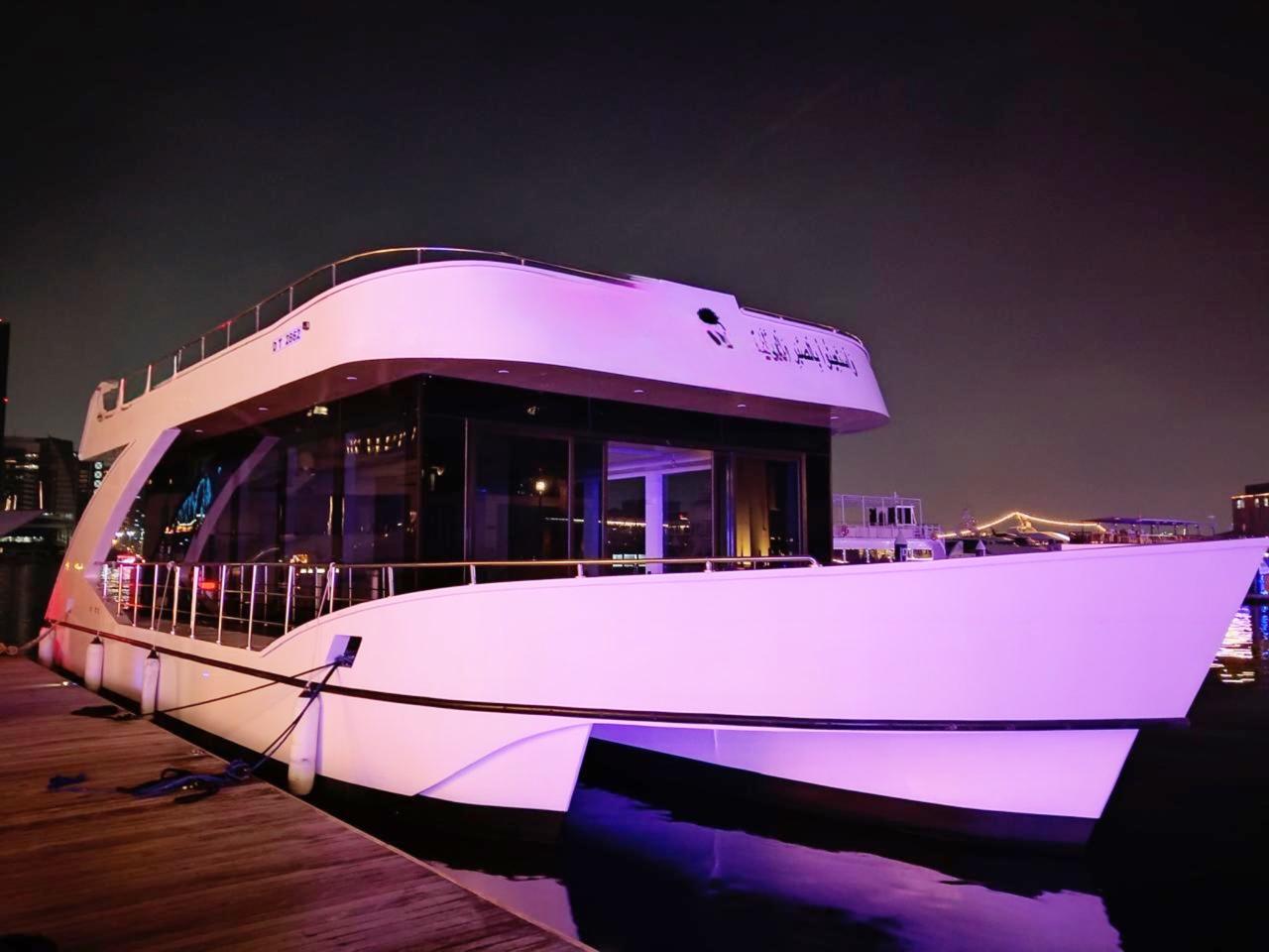 Dhow Cruise Marina With BBQ Buffet Dinner