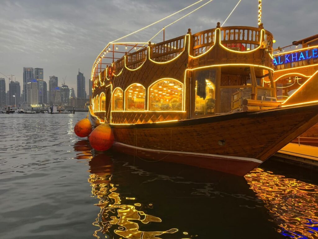 Dhow Cruise Canal Dubai